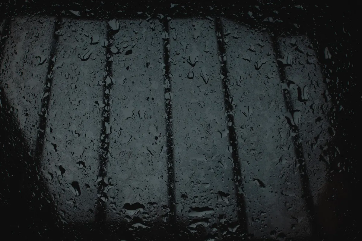 Daily Prompts for Rainy Days: 30 Cosy Journal Ideas for UK Weather